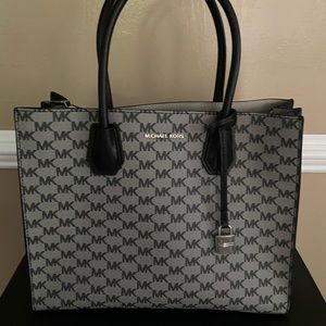 Michael Kors Tote Bag